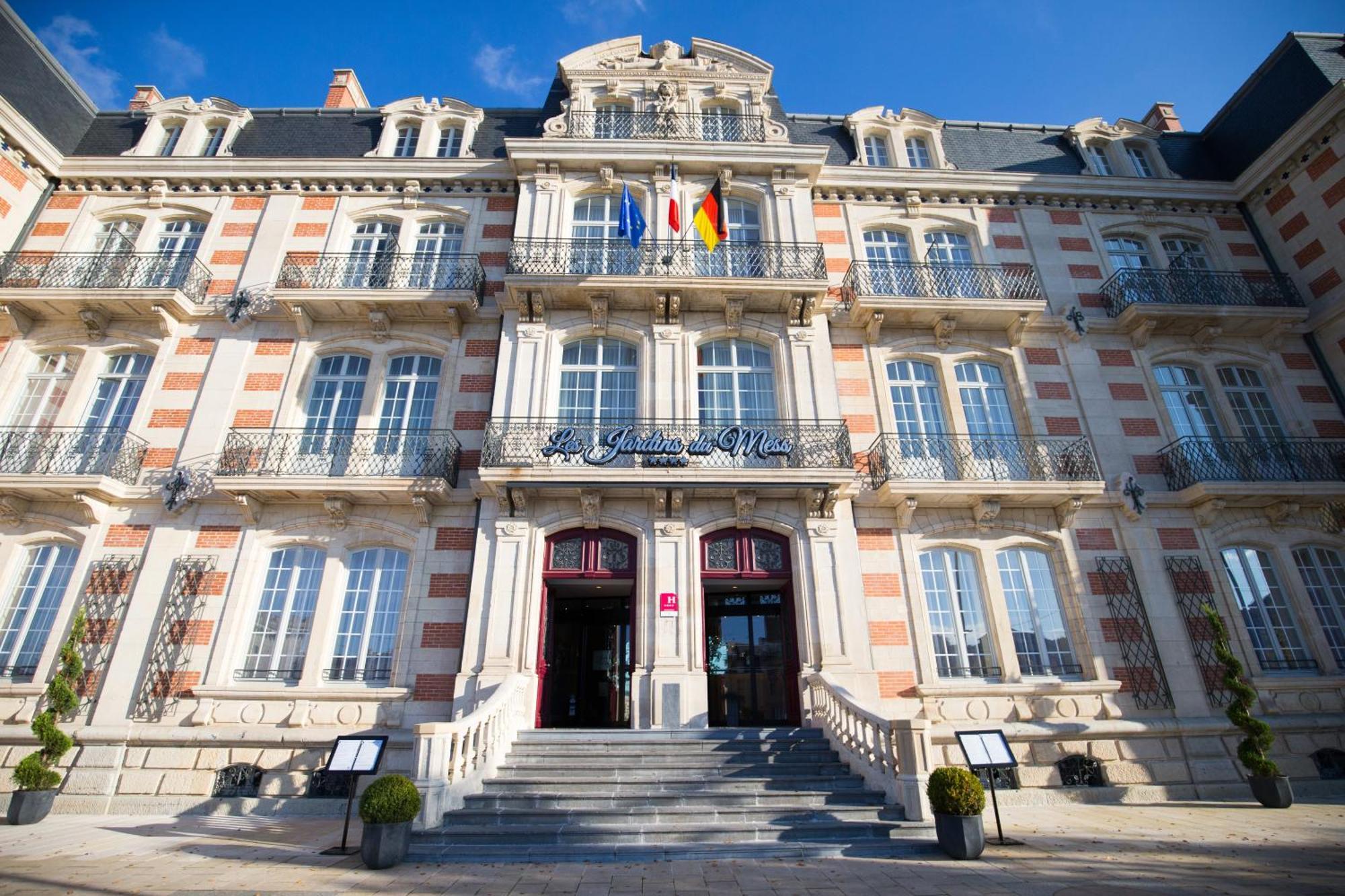 Les Jardins Du Mess Hotel Verdun-sur-Meuse Екстериор снимка